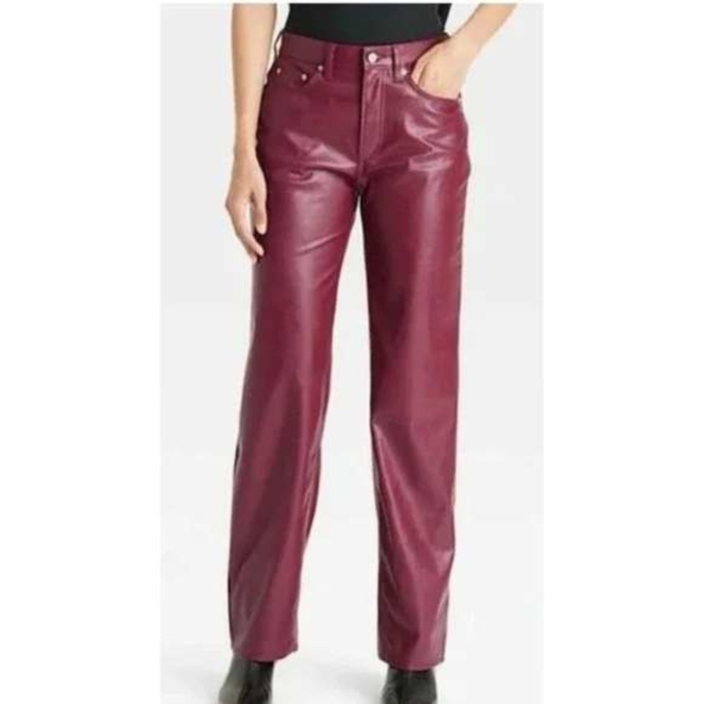 Universal Thread Womens 10R Cranberry Red Faux Leather Mid Rise 90s Baggy Pants